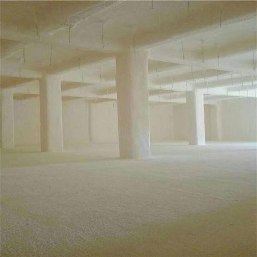 聚氨酯噴涂機(jī)冷庫(kù)保溫發(fā)泡(圖3) 冷庫(kù)保溫發(fā)泡聚氨酯噴涂案例
